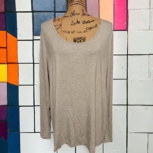 Womans Grey Longsleeve Top Size XXL - Picture 1 of 7